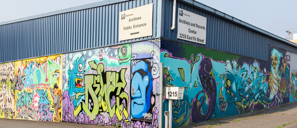 building covered in graffiti art