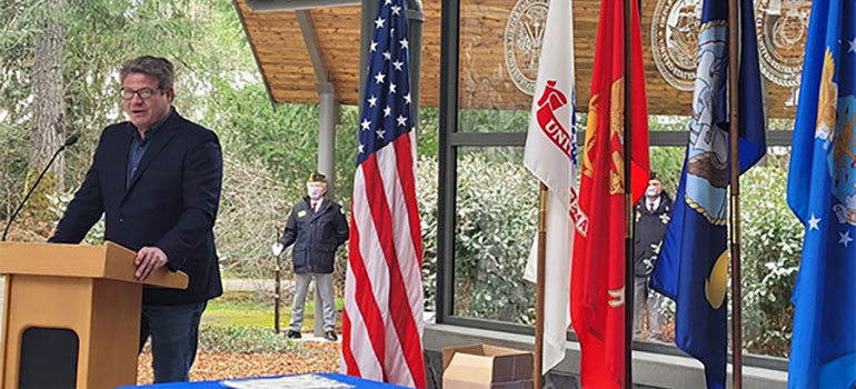 Councilmember Dunn speaking at a veterans' day event.